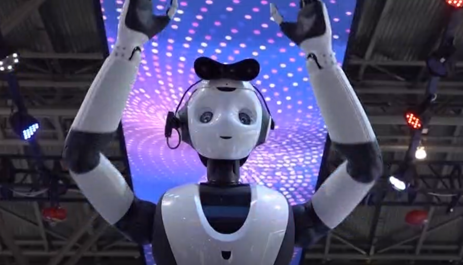 Kinai robotams kuria smegenis, panašias į žmonių