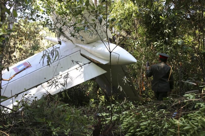 Vietname dingo sraigtasparnis su jame buvusia įgula