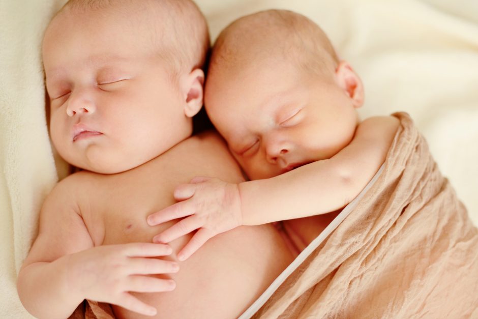 Tyrimas: pasaulyje stebimas rekordiškai aukštas dvynių gimstamumas
