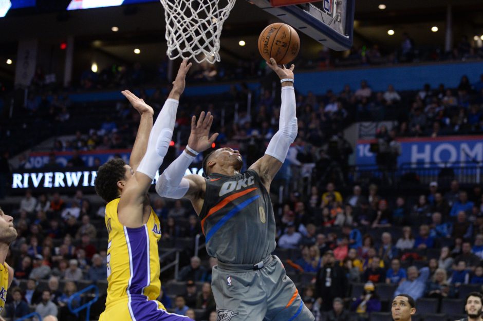 NBA: ketvirta nesėkmė iš eilės – „Thunder“ vėl turi problemų