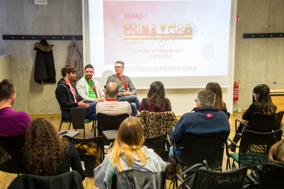 Su studentais susitikę „Žalgirio“ ispanai džiaugėsi gyvenimu Lietuvoje