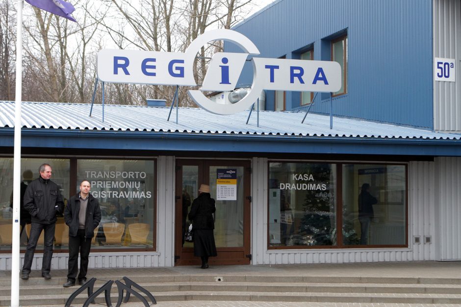 „Regitra“ klientus aptarnaus tik skaitmeniniais kanalais