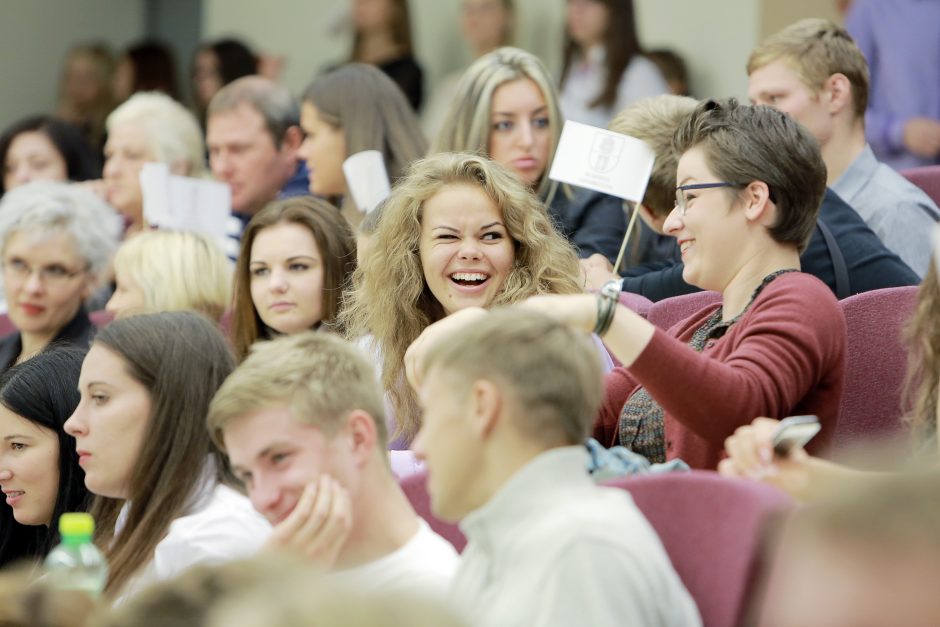 Revoliuciniu vadinamas projektas dėl studentų vertinimo – jau Seime