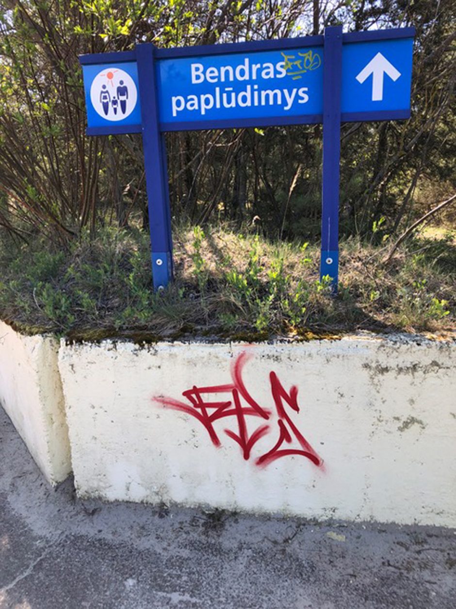 Uostamiesčio grafitininkai varo į neviltį