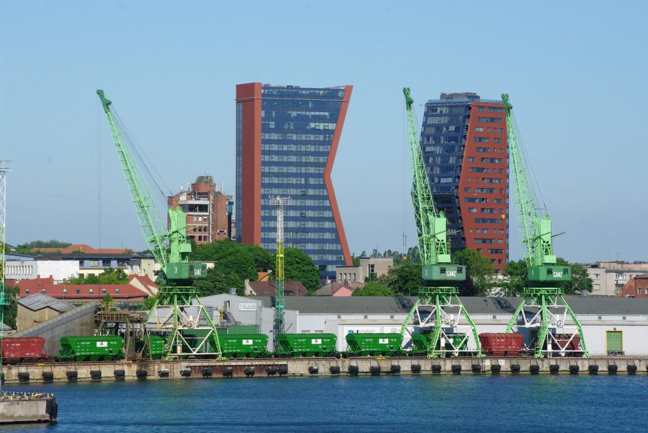 Klaipėdos uostas pradeda gilinti laivybos kanalą iki 15 metrų