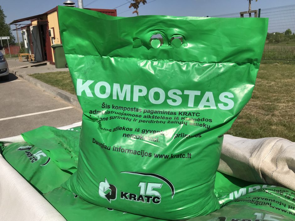 KRATC informuoja: gegužės mėnesį nemokamai dalijamas kompostas