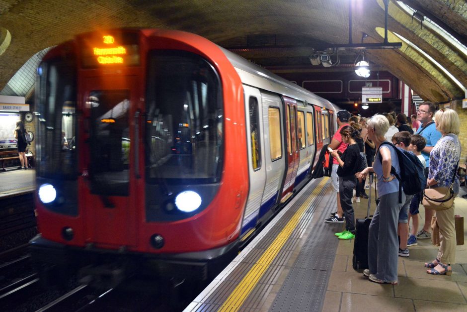 Londono metro stotyje rasta dar viena bomba