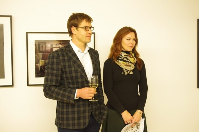 Naujos menų erdvės Vilniuje atidarymo proga ‒ JK kuriančių jaunųjų menininkų paroda