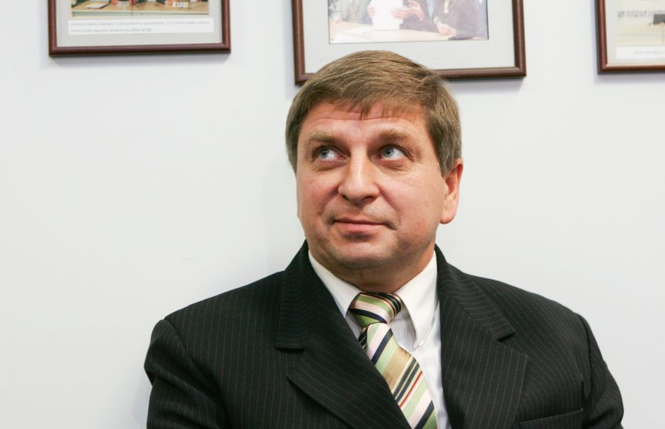 Buvęs „Vilniaus vandenų“ vadovas išteisintas dėl kyšininkavimo