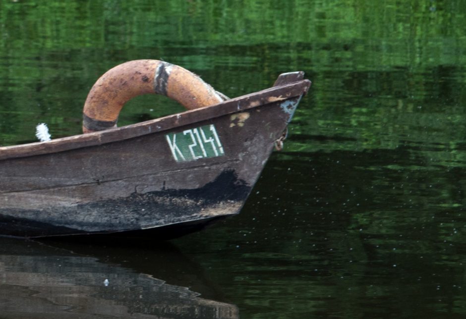 Tauragės rajone apsivertė valtis, nukentėjo žvejys