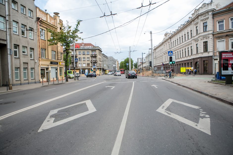 Prasideda darbai vienoje pagrindinių Kauno sankryžų: vairuotojams prireiks kantrybės