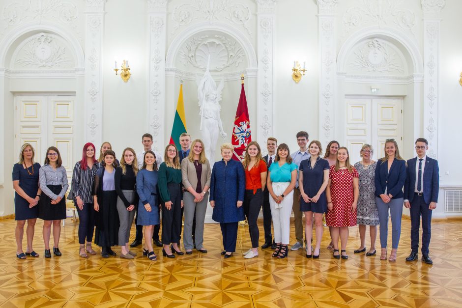 D. Grybauskaitė susitiko su pasaulio lietuvių jaunimo atstovais