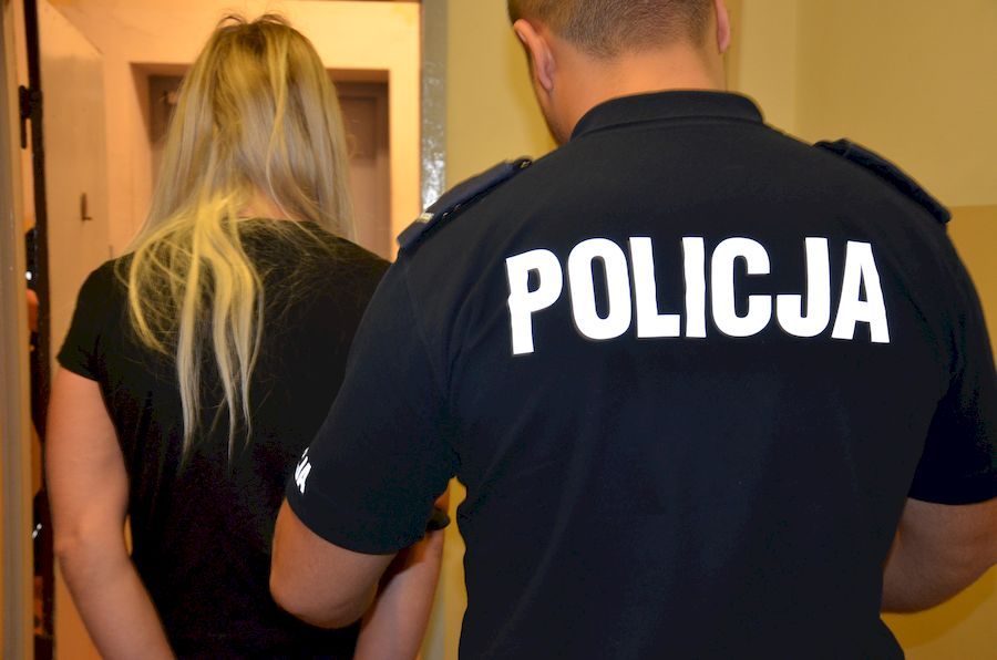 Gdanske sulaikyta vagiliavusi lietuvių pora: pavogtus daiktus slėpė dukros vežimėlyje