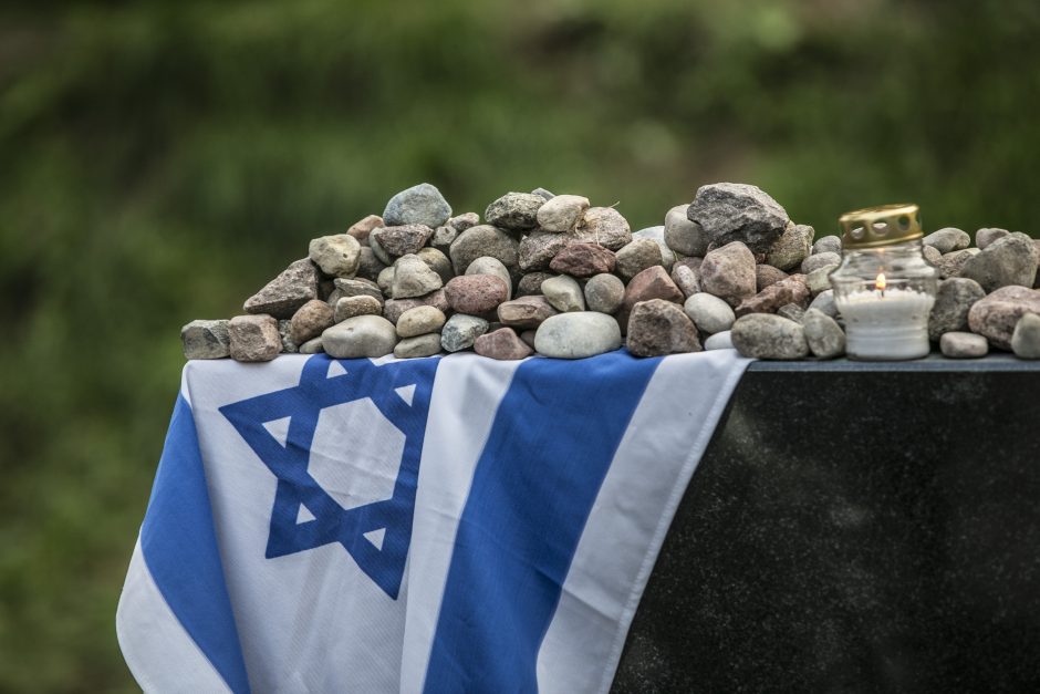 Ukmergės rajone paminėtos 80-osios vietos žydų sunaikinimo metinės