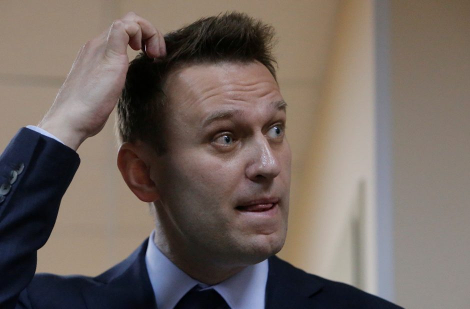 A. Navalnas įpareigotas ištrinti filmą apie D. Medvedevo turtus