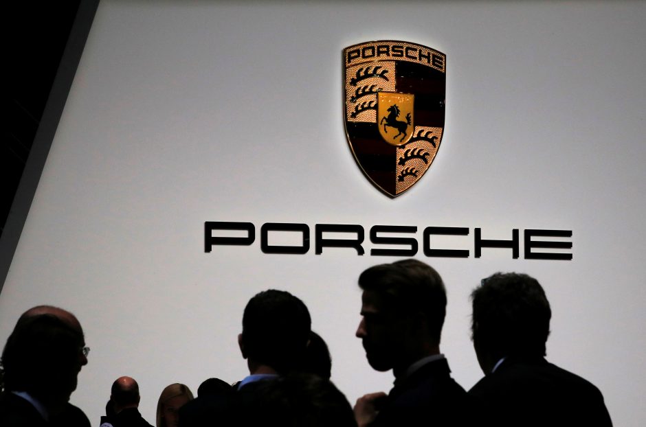 „Porsche“ skirta 535 mln. eurų bauda dėl aplaidumo