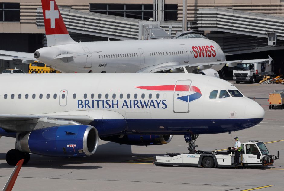 „British Airways“ atšaukia skrydžius dėl IT sistemų gedimo