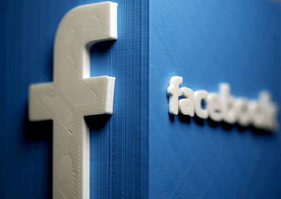 Pernai spalį–gruodį „Facebook“ pašalino 1,3 mlrd. netikrų paskyrų