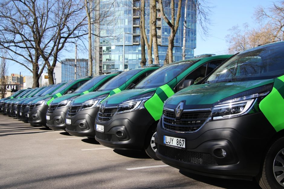 Už ES lėšas pasieniečiai įsigijo 12 naujų mikroautobusų