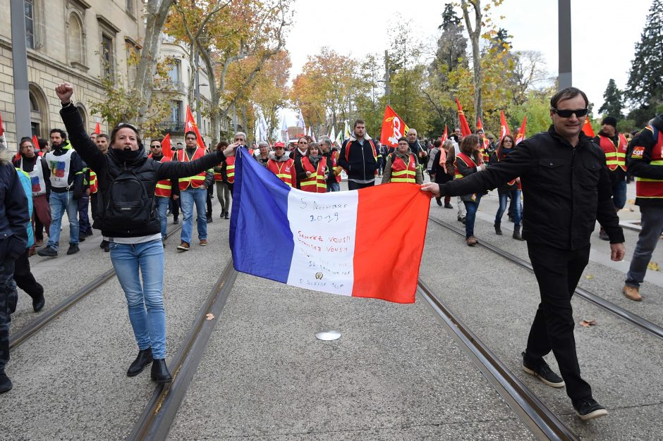 Prancūziją apėmė masinis streikas