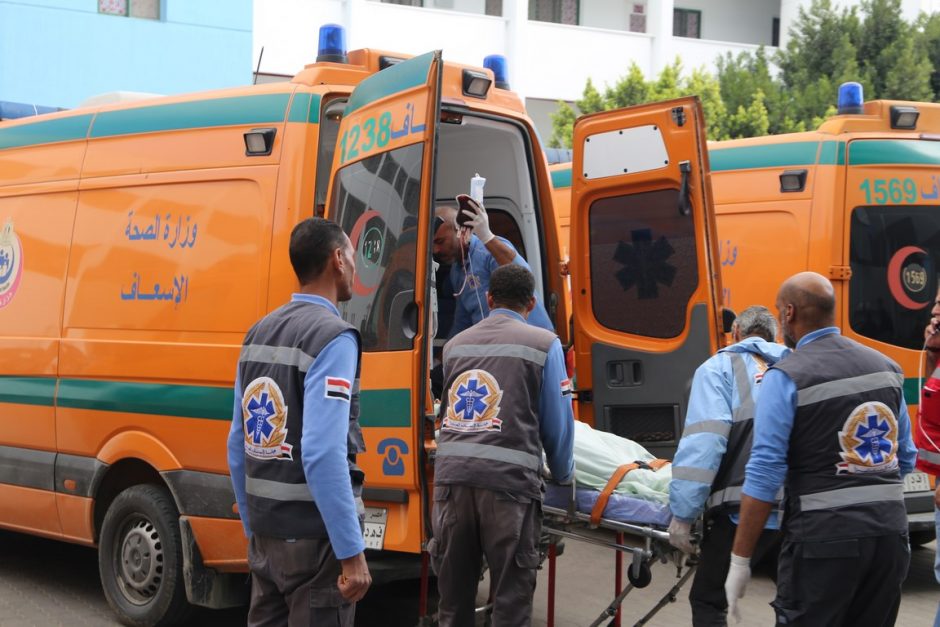 Egipte per autobuso ir sunkvežimio avariją žuvo 20, sužeisti dar trys žmonės