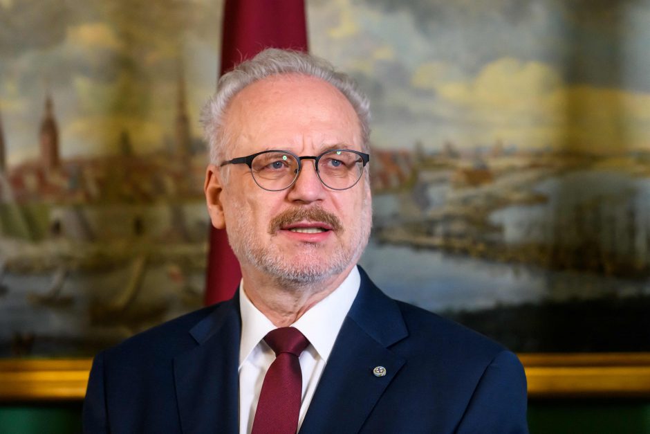 Latvijos prezidentas ragina didinti pagalbą Ukrainai ir stiprinti spaudimą Rusijai