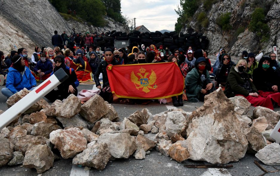 Juodkalnijoje vykstant protestams inauguruotas naujasis ortodoksų lyderis