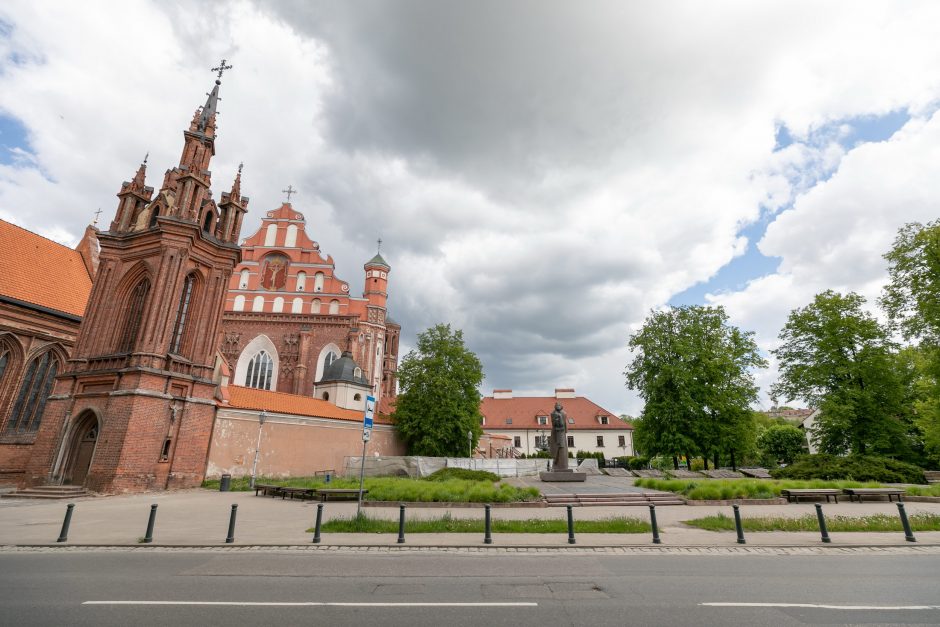 Vilnius nuo šiol turės J. Marcinkevičiaus vardo skverą