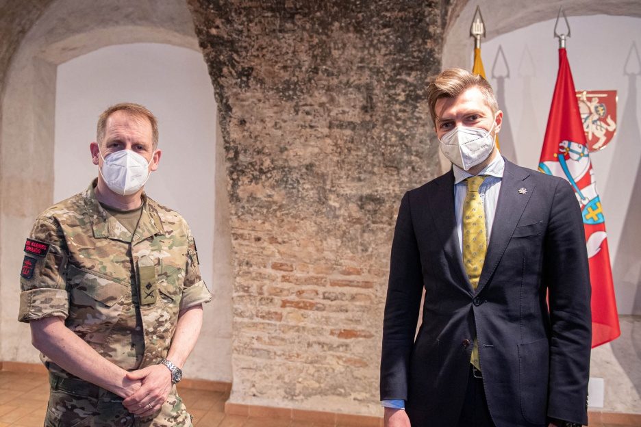 Lietuvoje lankosi iš JK atvykęs Jungtinių ekspedicinių pajėgų grupės vadas