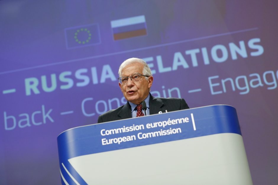 ES užsienio politikos vadovas žada priešintis Rusijai, varžyti ją ir dirbti su ja