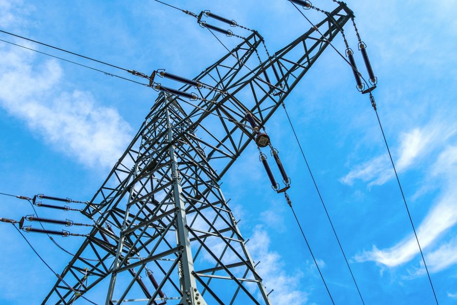 Seimo komitete pritarta siūlymams į elektros rinką labiau įtraukti gyventojus
