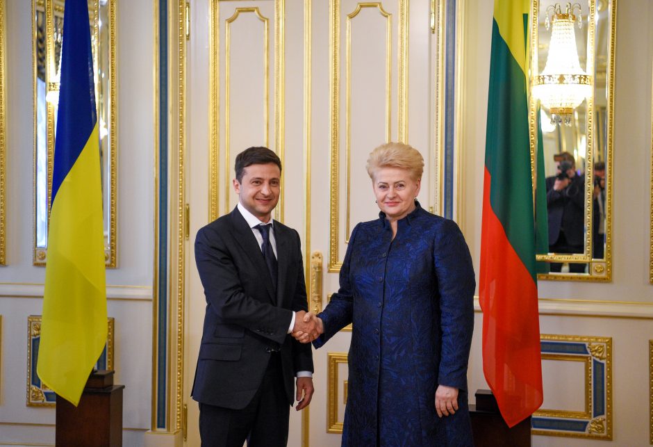 D. Grybauskaitė naująjį Ukrainos prezidentą ragina „sutraiškyti“ oligarchinę sistemą