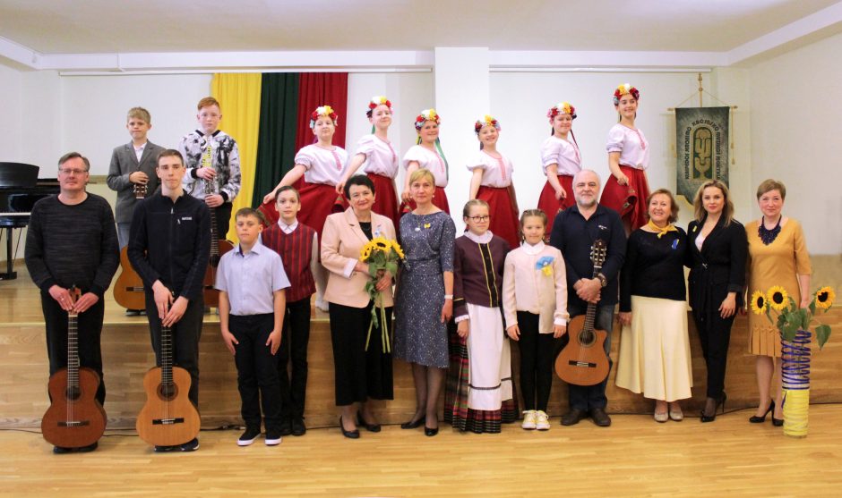J. Kačinsko muzikos mokykloje – neįprastas renginys: nutiestas „Draugystės tiltas“