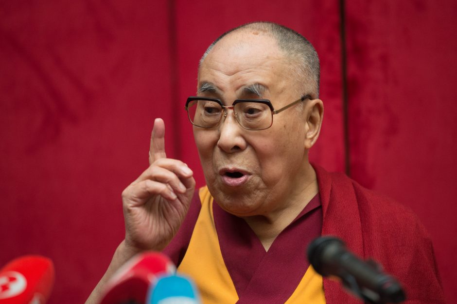 Ar Dalai Lama dar kartą apsilankys Lietuvoje ir valgys cepelinus?