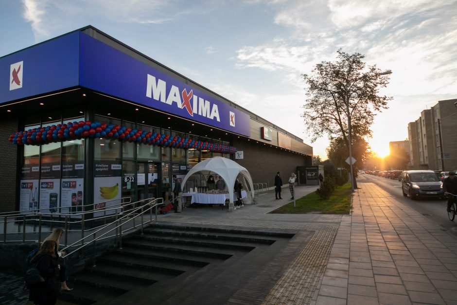 Lentvaryje atidaryta atnaujinta „Maxima“