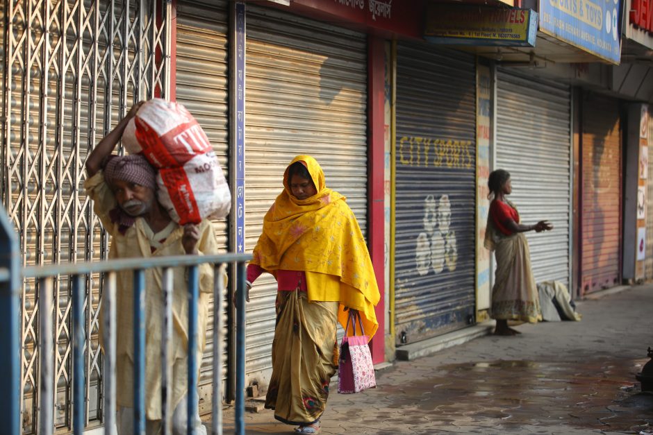 Apie 200 milijonų Indijos gyventojų dalyvauja nacionaliniame streike