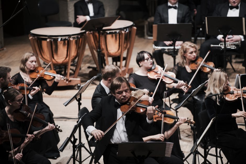 Lietuvos valstybinis simfoninis orkestras į sceną grįš su vilties kūriniu