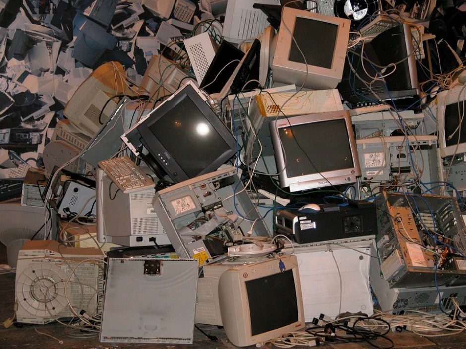 Prognozė: elektronikos atliekų srautas ES iki 2020-ųjų viršys 12 mln. tonų