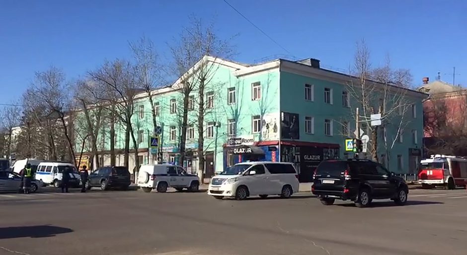 Rusijoje studentas nušovė mokslo draugą, tris sužeidė