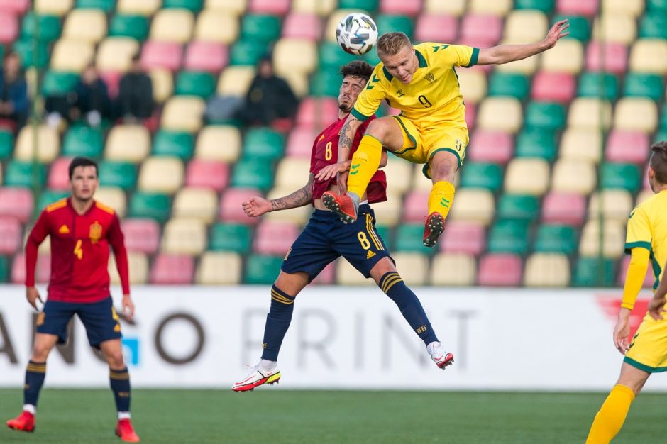 Lietuvos jaunimo futbolo rinktinė neatsilaikė prieš Ispaniją