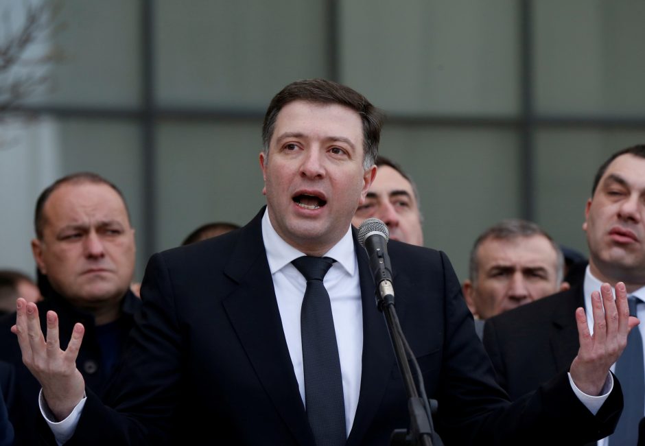 Sakartvelo teismas opozicijos lyderiui skyrė trejų metų įkalinimo bausmę
