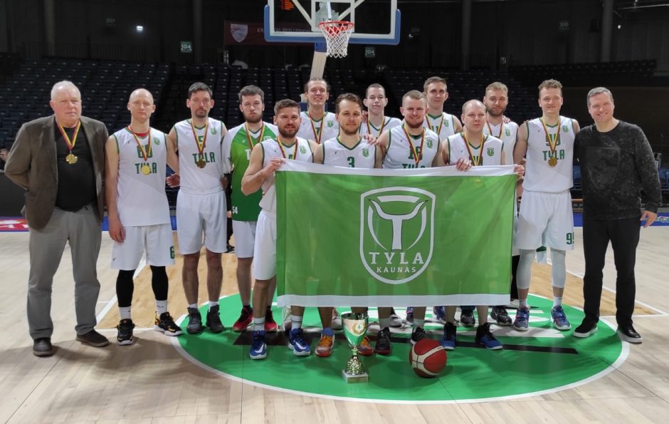 Kurčiųjų vyrų krepšinio titulą susigrąžino Kauno „Tylos“ ekipa