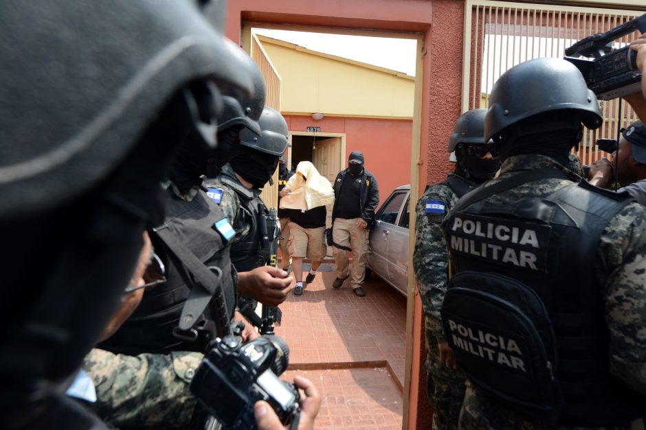 Dėl Hondūro aktyvistės nužudymo suimti keturi asmenys