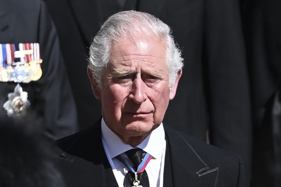 Didžiosios Britanijos parlamento atidarymo ceremonijoje karalienę pakeis princas Charlesas