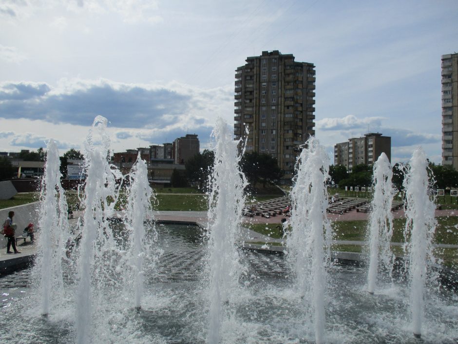 Dėl indų plovikliu užteršto vandens dvi dienas neveikė Čečėnijos aikštės fontanas