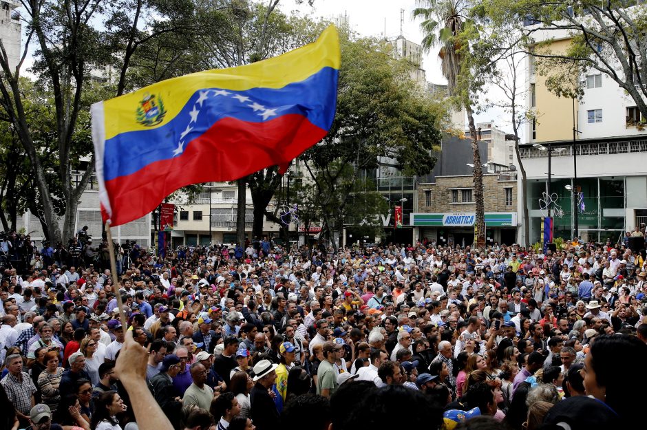 Venesueloje per protesto akcijas jau žuvo mažiausiai 35 žmonės