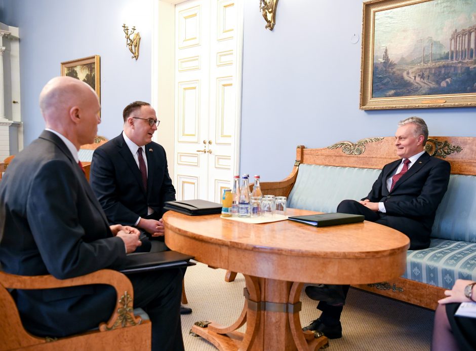 G. Nausėda su JAV ambasadoriumi aptarė šalių bendradarbiavimo svarbą saugumui