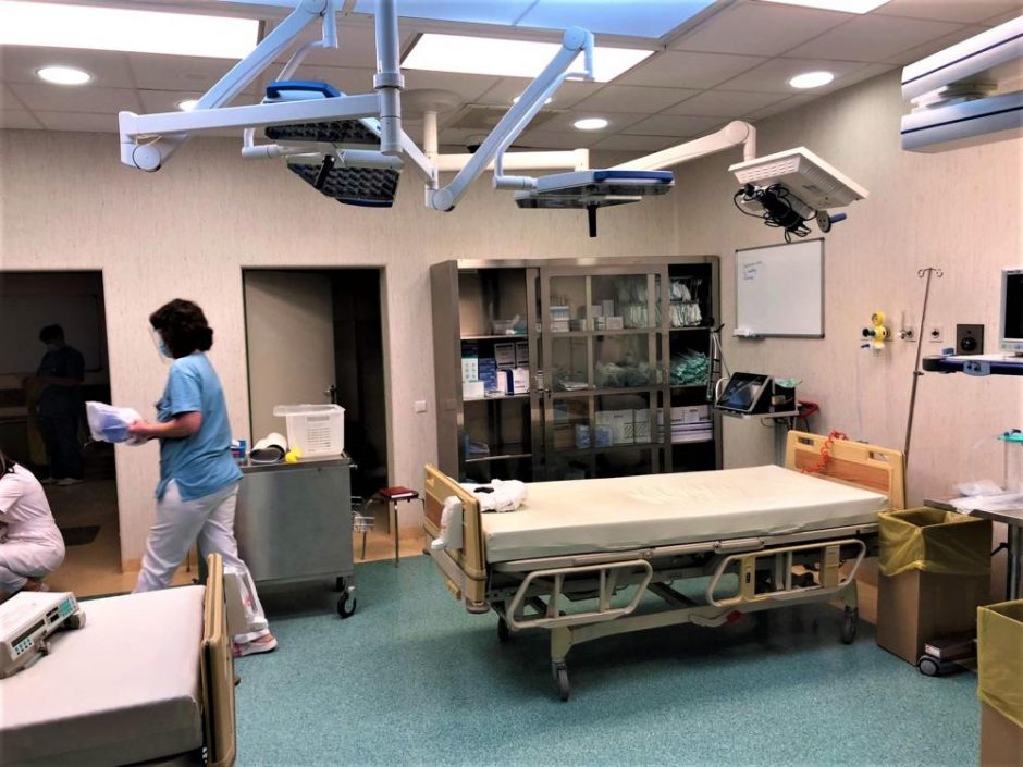 LSMU Kauno ligoninė įrengė daugiau intensyvios terapijos ir reanimacijos lovų COVID-19 pacientams