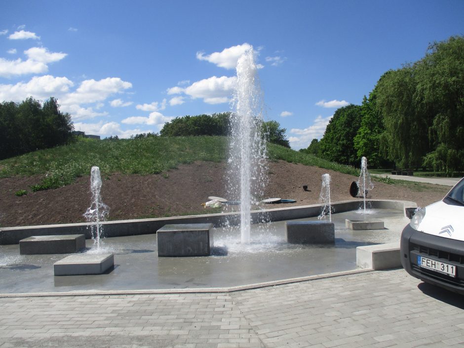 Pamatykite, kaip atrodys Draugystės parko fontanas (nuotraukos)