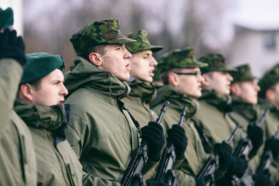 Naujoji Vyriausybė žada didinti šauktinių skaičių Lietuvos kariuomenėje